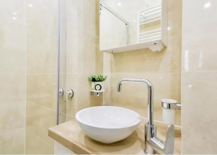 Juliette - Tiny 1br Pantheon Luxembourg Hideaway Apartamento
